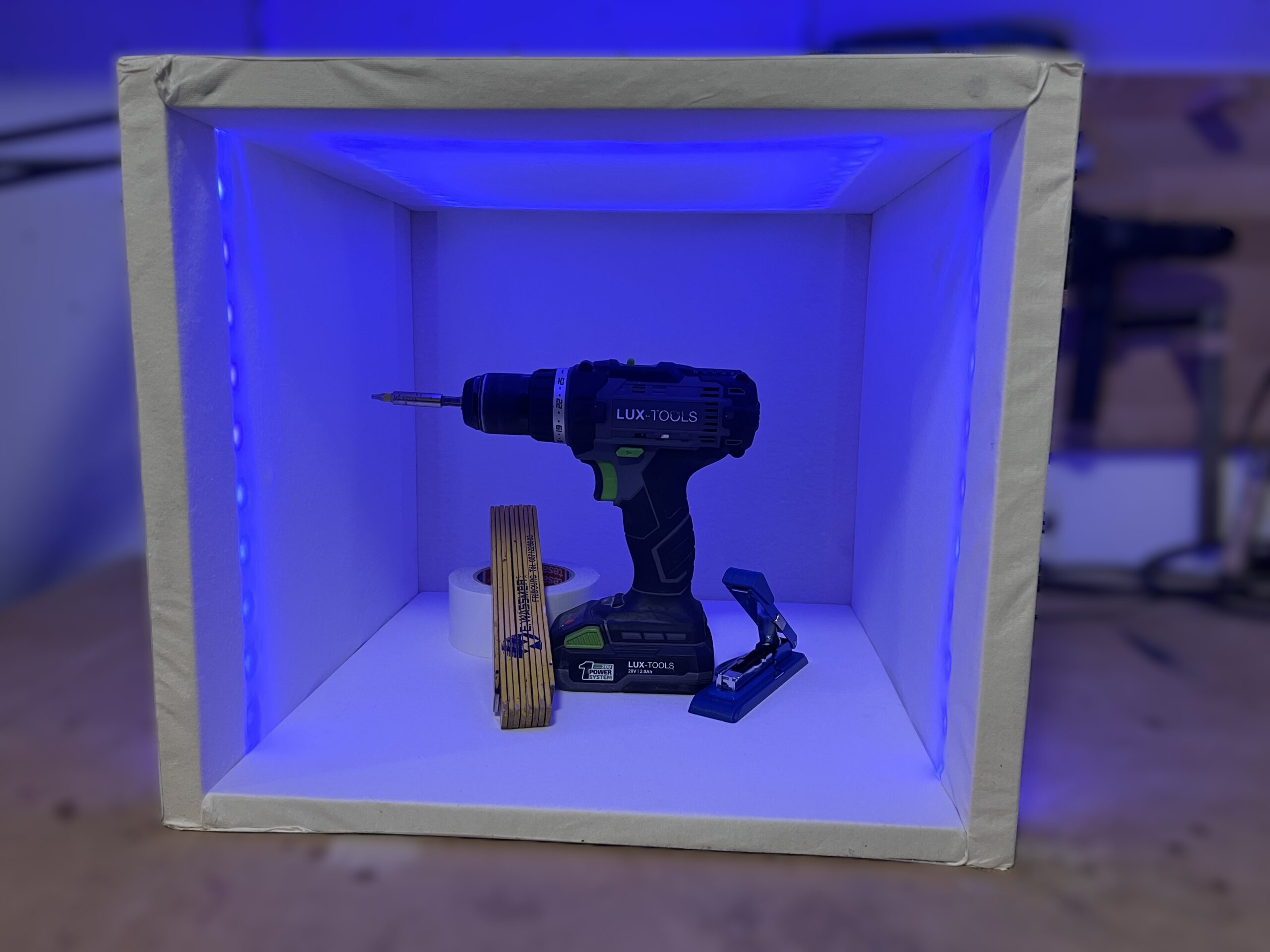 DIY photo lightbox for product photography